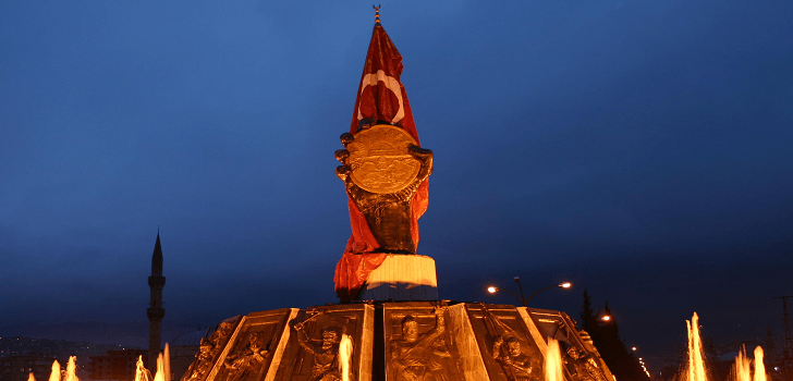 Madalyalı Kahraman Şehir Şiir