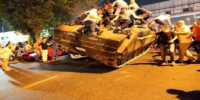 Türkiye'nin Darbeler Tarihi ve 15 Temmuz Milli İrade Zaferi Konulu Şiir