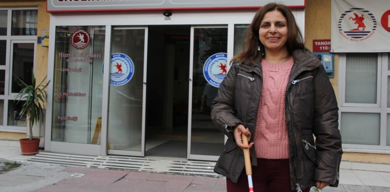 Görme Engeline Rağmen 2 Üniversite Bitirdi!