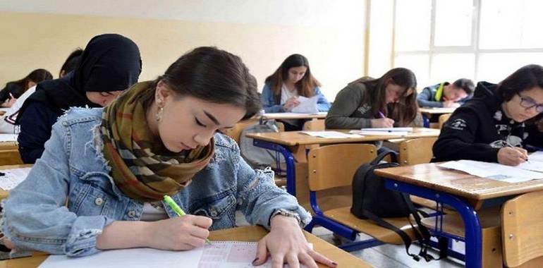 Gözler AÖF Sınavında! Milyonlarca Öğrenci Sınava Girecek