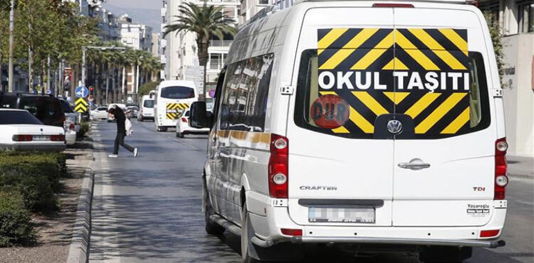 Okul Servisleri Sürekli Dezenfekte Edilecek