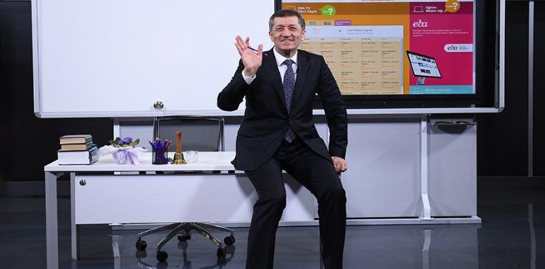 Uzaktan Eğitim Bugün Başladı