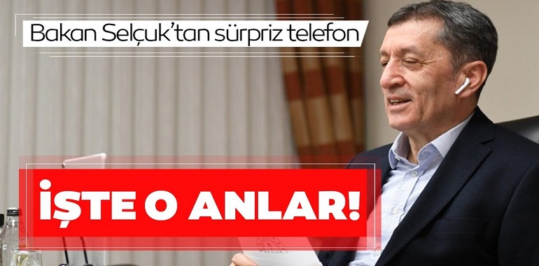 Ziya Selçuk'tan Telefon Jesti