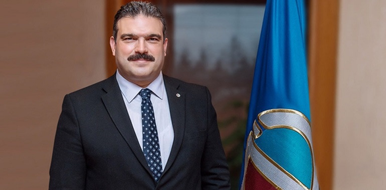 Anadolu Üniversitesinin Rektörü İstifa Etti