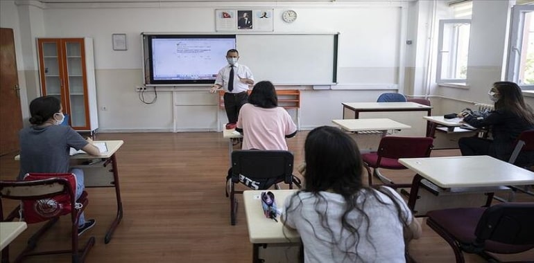 Liseliler Ne Zaman Sınav Olacak?