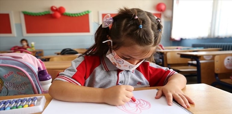 Erzurum'da Uzaktan Eğitim Kararı!