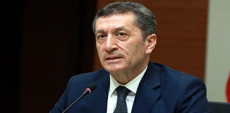 Ziya Selçuk'tan Okullarla İlgili Açıklama Geldi!