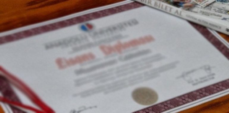 İsteyen Öğrencilere Mezuniyet Diploması Basılacak