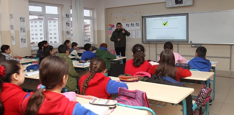 Okullarda Devamsızlık Hakkı Kaç Gün?